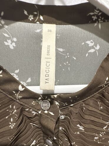 Baş geyimləri: Kokteyl donu, Midi, Yargıcı, L — 2