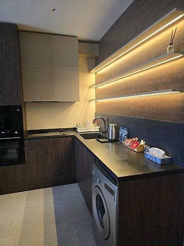 Mənzillər: İcarəyə verilir 2 otaqlı yeni tikili 100 m², Sea Breeze q. Kateqoriya — 3