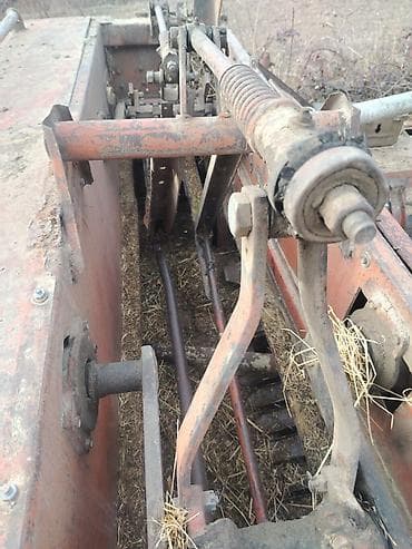 ихсан авто: Tek pires baqlayan satlir Xüsusiyyətlər: - Belarus MTZ seriyalı — 7