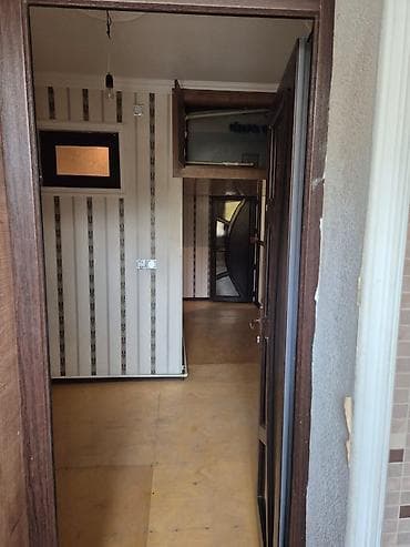 ucuz kiraye evler bakida: Humanitar kollecin arxası 5mərtəbə binanın 2ci mərtəbəsi 1otaqlı — 3