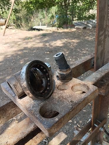 anker bolt: Bolt qayqadı asant sökülüb yığılır,üzərində 12T danqrant,dəmiri çox — 2