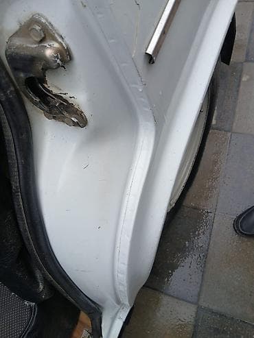 VAZ (LADA) : 1.6 l | 2005 il 24600 km Sedan — 2