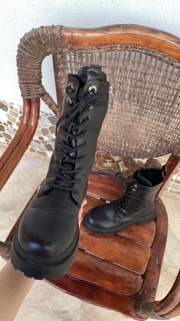 qadın çəkmə: Ботинки зимние очень теплые и удобные носились только один зимний — 2