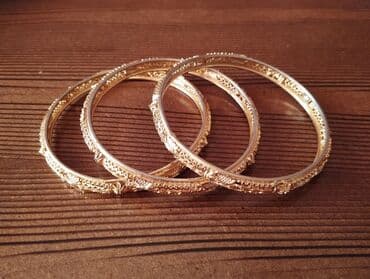 Eynəklər: Qolbaq 14 azn — 1