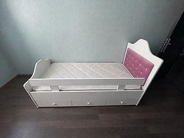 Uşag yatagı satılır təcili evdən çıxmalıdır Köcnən əlaqədar.Ünvan
