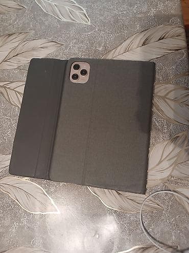 amazon kindle: Planşet satılır – 150 manat (real alıcıya endirim olacaq). Məhsul — 4