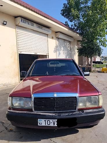 e39 m bufer: Mercedes-Benz 190 (W201): 1.8 l | 1991 il Sedan — 1