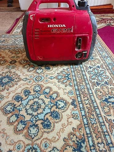 Honda EU20i inverter benzin generatoru - Brend/model: Honda EU20i -