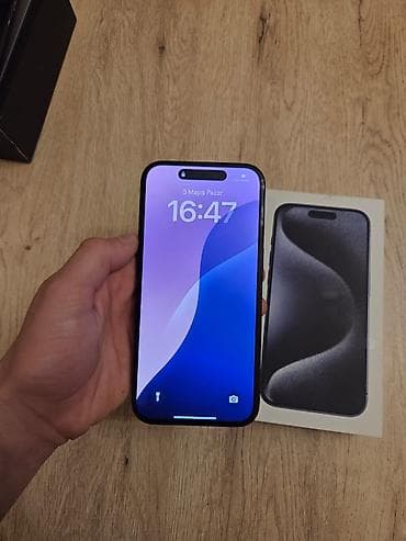 airpods pro: IPhone 15 Pro, 256 GB, Black Titanium, Face ID — 2
