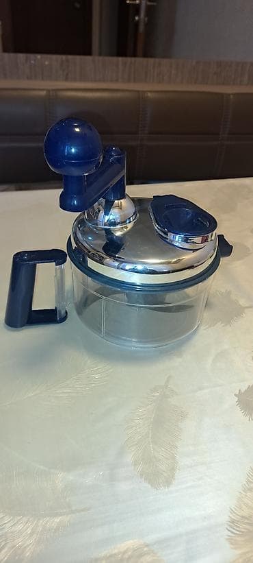 Женская одежда: Soğançəkən satılır. Qiymət 15 azn. Cəmi 2 dəfə işlənib. İki ədəddir — 3