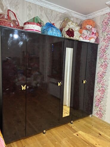 ütü masası dolabı: Açılan, 5 qapı Düz dolab, Qarderob, paltar dolabı — 1