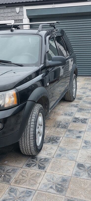 curuz: Land Rover Freelander – şəhər və off-road üçün çox yönlü kompakt SUV — 8