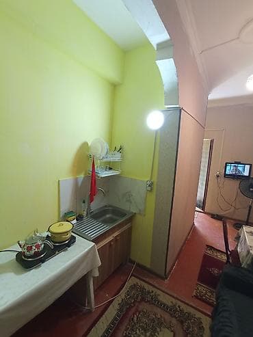 neftcilerde 1 otaqli evlerin satisi: 1 otaqlı, 15 kv. m, Kredit yoxdur, Orta təmir — 2