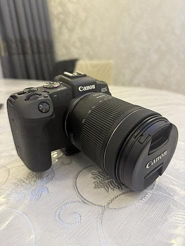 Canon EOS RP + RF 24-105mm lens - Tam kadr (full-frame) güzgüsüz