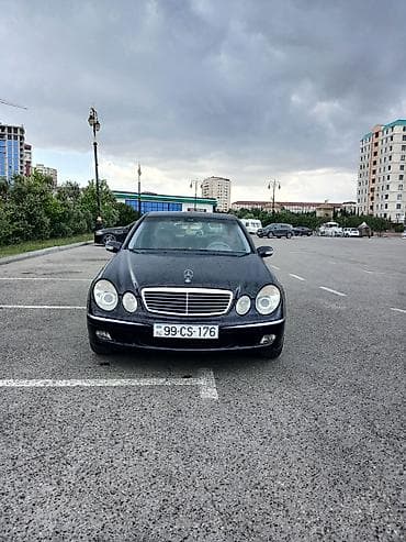 lexus rx 300: Mercedes-Benz E-Class (W211) sedan - Kuzov: qara rəng, 4 qapılı sedan — 1