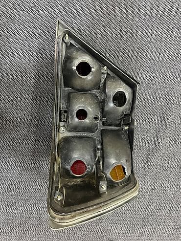 masin diski: W124 Stoplari. Biri yaxwi veziyetdedi, biri qirigdi, ustunde verecem — 5