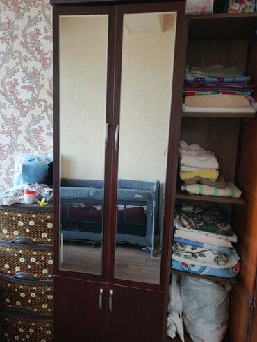 İşlənmiş, 4 qapılı Düz dolab, Dolab-asılqan