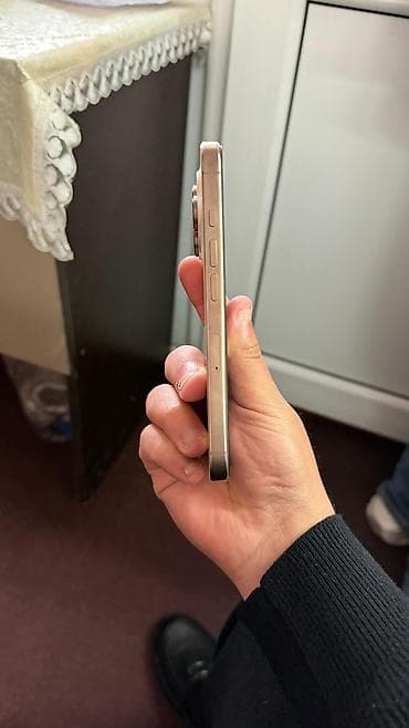 islenmis redmi not 8: IPhone 16 Pro, 128 GB, Qızılı, Face ID — 5