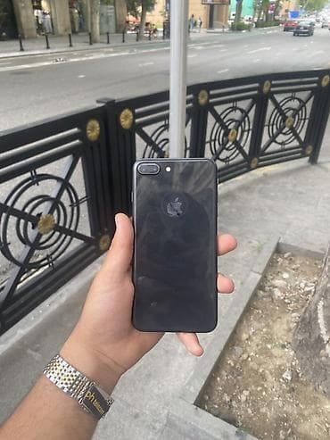 IPhone 8 Plus, 64 GB, Qara, Simsiz şarj