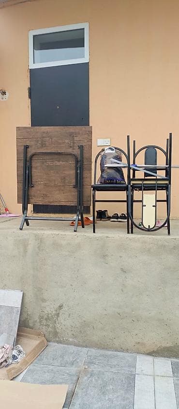 Stol ela veziyyetdedir elaqe saxlayq biler ciddi sexsler