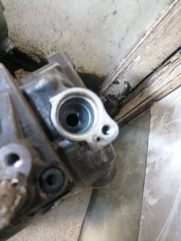 mercedes 2000: Mercedes-Benz madele her növ kondisioner kompirossorlari var. Bizdə — 11