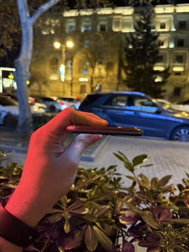 Samsung: IPhone 8 Plus, 64 GB, Qara, Barmaq izi — 5