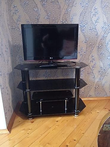 elektrik kabel: İşlənmiş, Künc Tv altlığı, Polkalı, Şüşəli — 1