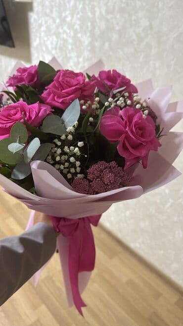 ətirşah bitkisi: Sifaris Goturulur 099-805-05-78 Catdirilma Movcuddur✔️Güllər buketləri — 7