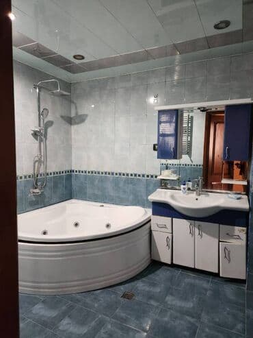 квартира берилет кок жар: Xalqlarda Siyaqut şadlıq sarayının yaxınlığında, 16 mərtəbəli binaın — 9