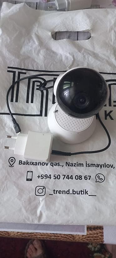 Daxili məkan üçün Wi‑Fi IP təhlükəsizlik kamerası Xüsusiyyətlər: - — 2