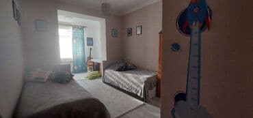 əmlak satışı: Bakı, Yeni Günəşli Massiv D, 3 otaqlı, Köhnə tikili, m. Xalqlar Dostluğu, 80 kv. m — 3