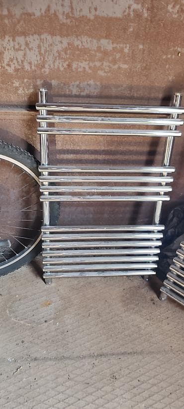 Məhsul: Xrom rəngli hamam/quruducu radiator (dizayn radiatoru)