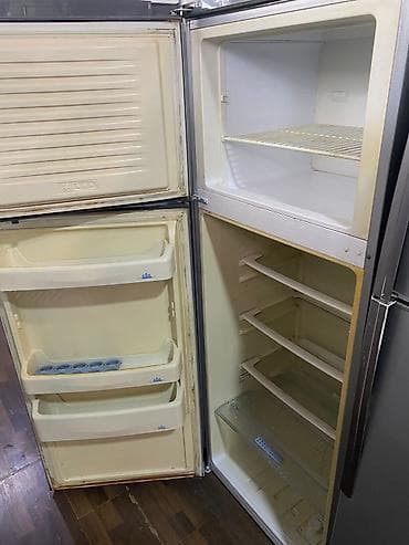 iphone satisi: 2 qapılı Beko Soyuducu Satılır, rəng - Boz — 2