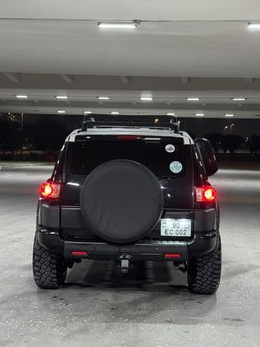 işlənmiş oturacaqlar: Toyota FJ Cruiser: 4 l | 2006 il Ofrouder/SUV — 2