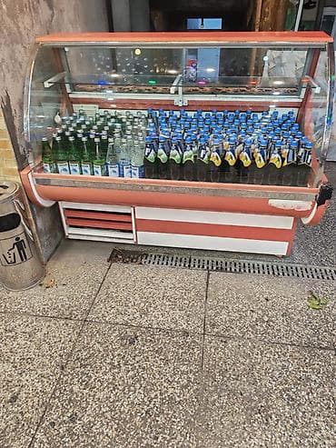 Soyuducu avadanlığı: Soyuducu vitrin - Önü əyri şüşəli, geniş ekspozisiya sahəsi - Alt — 1