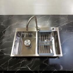 metbext ucun: Yeni Kvadrat Mətbəx çanağı, Şkafsız, Paslanmaz polad, Pulsuz çatdırılma — 7