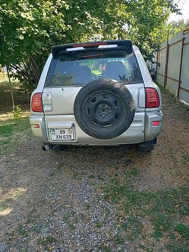 kohnə maşın bazarı: Toyota RAV4: 2 l | 1996 il Ofrouder/SUV — 2