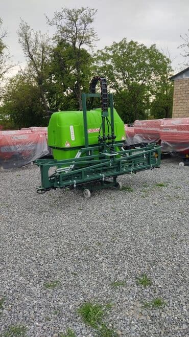 Yarı hidravlik derman səpən. +16 m qollu 4 membran 105 pompa zirmak