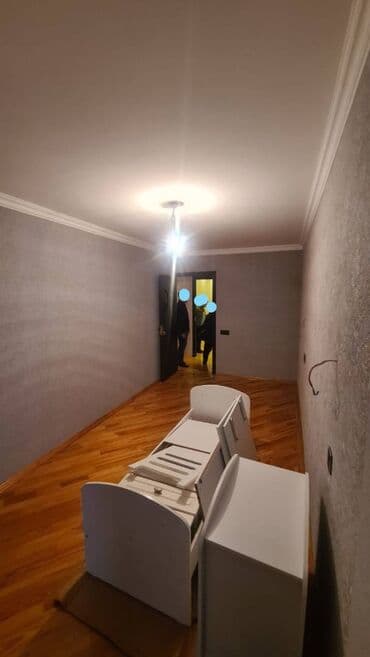 ucuz evler xirdalanda: Bakı, 2 otaqlı, Köhnə tikili, m. Xalqlar Dostluğu, 50 kv. m — 4