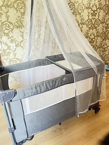 uşaq maneji: Uşaq üçün portativ beşik/mani bez (playpen) – boz rəngli, təkərli və — 1