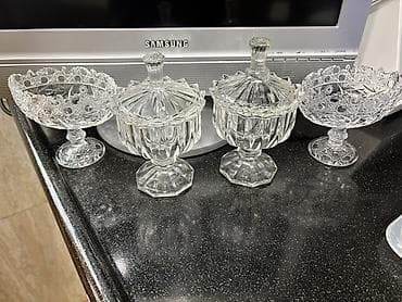 neman xrustal: Kristal şirniyyat qabları dəsti - 4 ədədlik dəst: 2 ədəd qapaqlı, 2 — 1