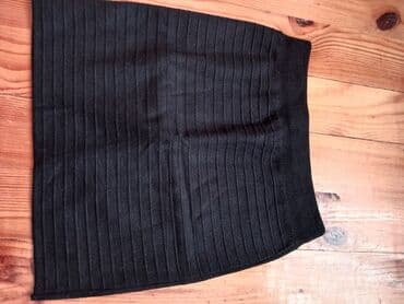 теплые юбки в клетку: Qara mini yubka. uzunlugu 38 sm - Model: düz kəsimli, bədənə oturan — 2