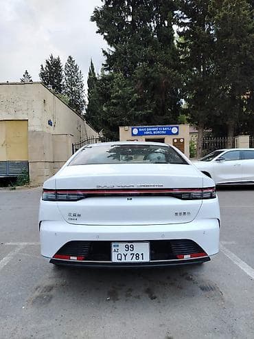 212 avtomobil: BYD Destroyer 05: 1.5 l | 2025 il Sedan — 6