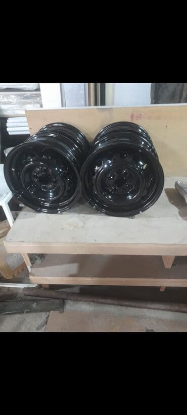 4 bolt 14luk disklər super vəziyyətdə rəngi təzə vurulub istifadə