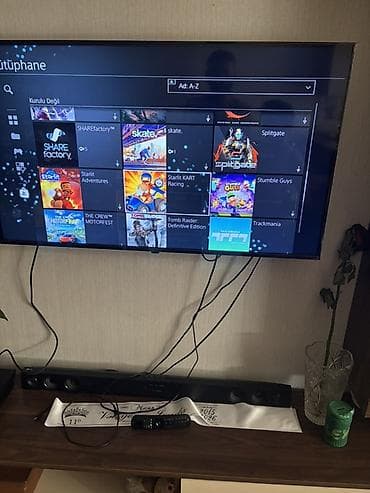 a01 core 32gb: Sony PlayStation 4 (PS4) – orijinal model, qara rəng Komplekt: - PS4 — 5