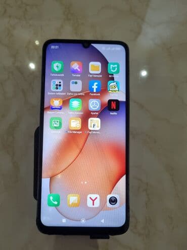 asus zenfone 3: Redmi 3, 128 GB, rəng - Yaşıl, Qırıq — 3