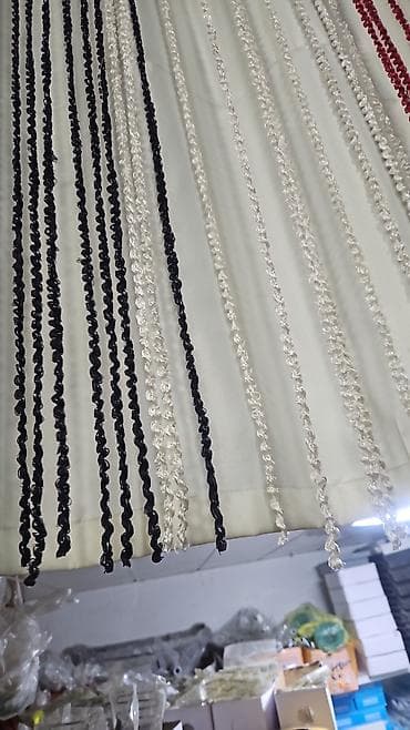 Şamdanlar: Dekorativ iplərdən pərdə – “ip pərdə/saçak pərdə” Eni - 3 metr — 2