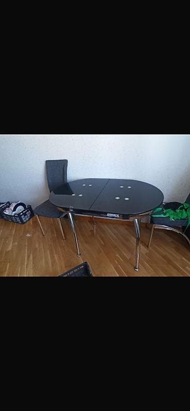 divan olcusu: Klassik üslubda dəst mebel Tərkib: - 3 nəfərlik divan – yumşaq velür — 5