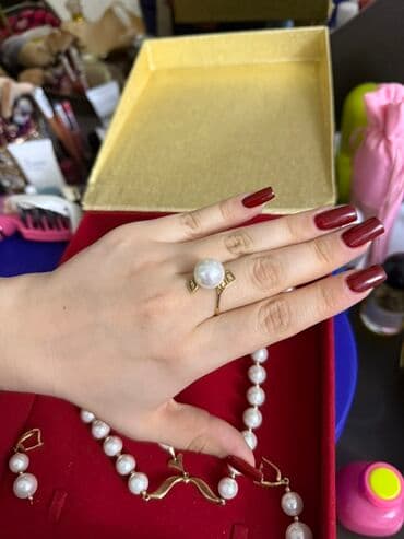 merkezi univermaq qizil: Dəstə daxildir: Üzük, 585 Əyar, 6 g — 5