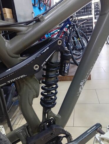 velosipedler işlənmiş: İşlənmiş Dağ velosipedi 26", sürətlərin sayı: 9, Ünvandan götürmə, Ödənişli çatdırılma, Rayonlara çatdırılma — 9